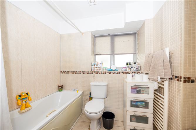 10 Waterside Close, Malahide,   County Dublin