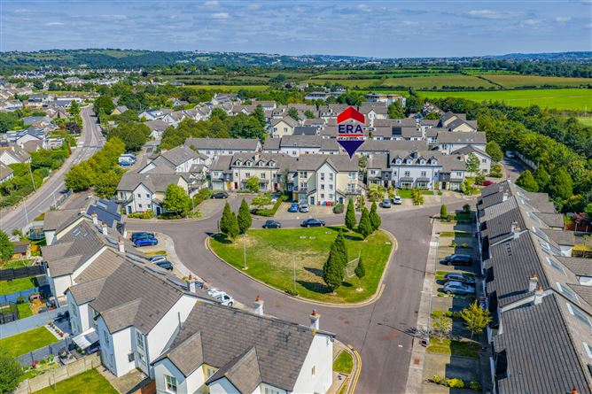 33 Highfield Avenue, Ballincollig, Cork