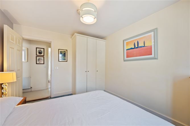 33 Highfield Avenue, Ballincollig, Cork