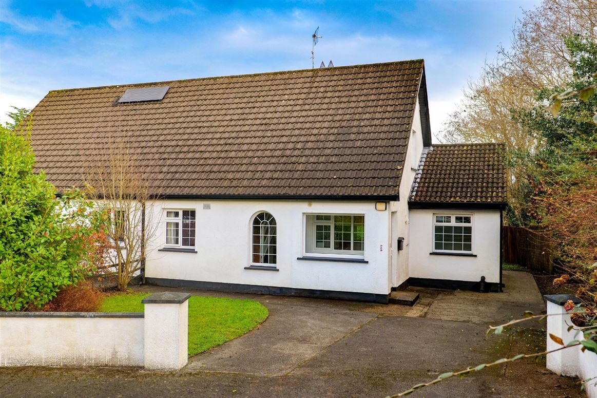 8 Pairc Na gCaor, Moycullen, Co. Galway