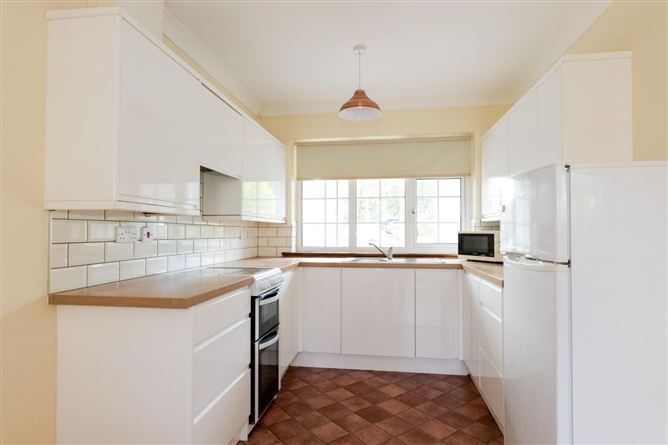 8 Pairc Na gCaor, Moycullen, Co. Galway