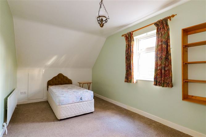 8 Pairc Na gCaor, Moycullen, Co. Galway