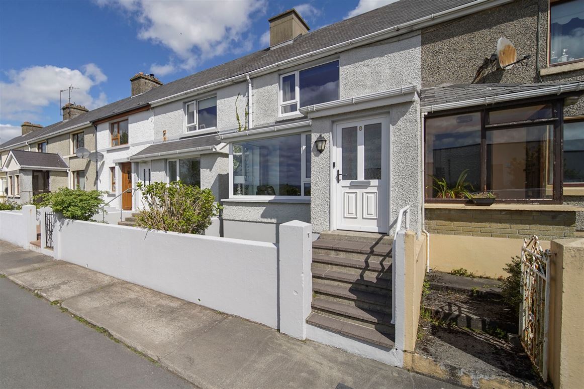 8 Knocknamona Terrace, Letterkenny, Co. Donegal