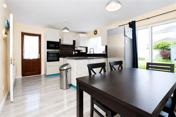 Photo 11 of 31 — 77 Ardilaun Green, Mullingar, Westmeath