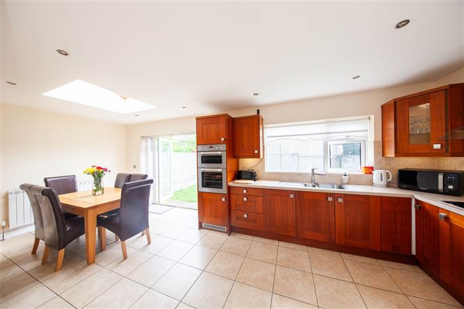 Photo 7 of 26 — 38 Elm Mount Park, Beaumont, Dublin 9