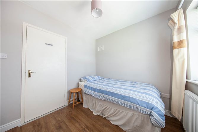 Photo 20 of 26 — 38 Elm Mount Park, Beaumont, Dublin 9