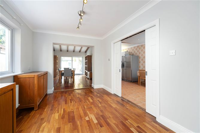 Photo 6 of 18 — 73 Mount Eagle View, Leopardstown, Dublin 18
