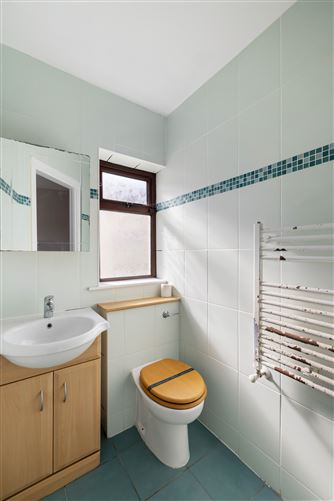 Photo 15 of 18 — 73 Mount Eagle View, Leopardstown, Dublin 18