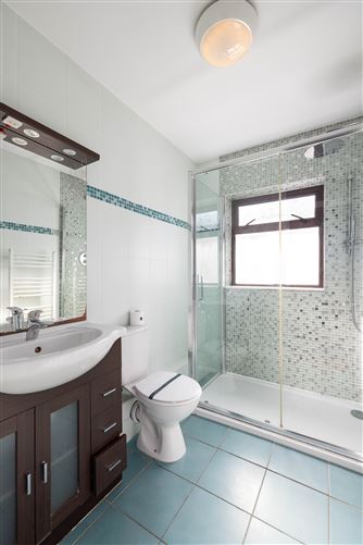 Photo 14 of 18 — 73 Mount Eagle View, Leopardstown, Dublin 18