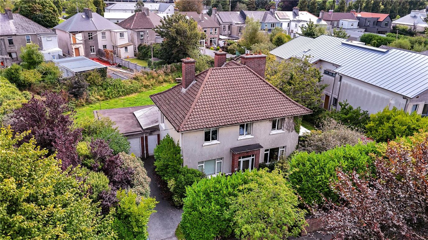 21 Newcastle Park, Newcastle, Galway