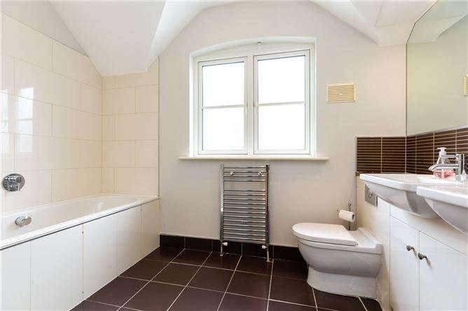 5 Cairnbrook, Glenamuck Road, Carrickmines, Dublin 18