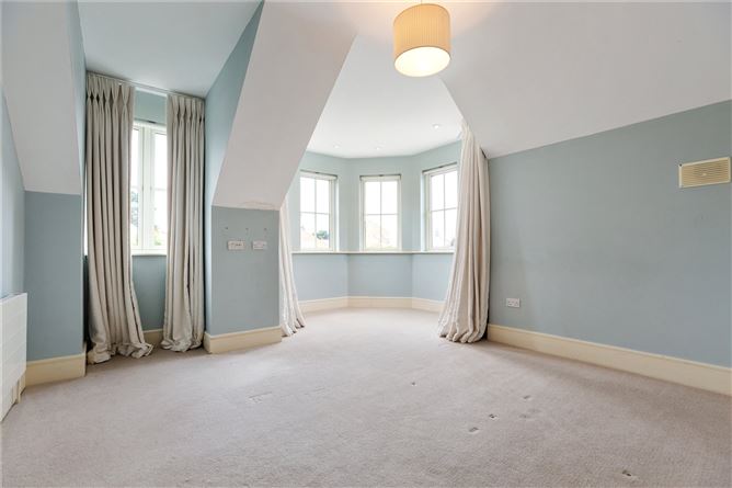 5 Cairnbrook, Glenamuck Road, Carrickmines, Dublin 18