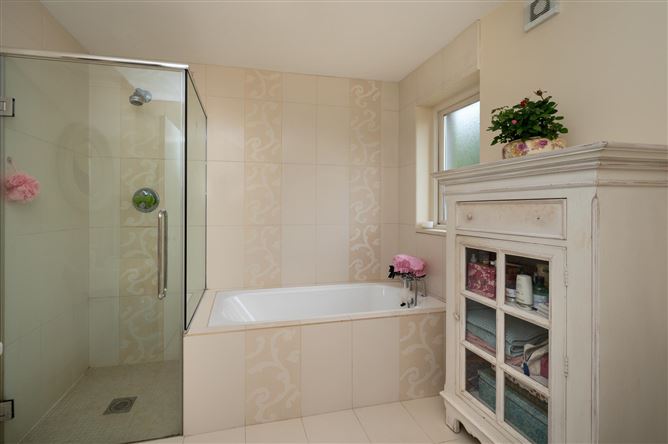 7 Upper Woodlands, Cloghroe, Blarney, Cork City, Co. Cork