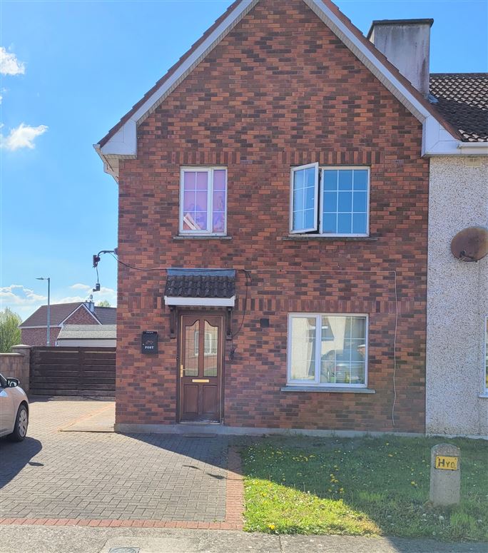 12 Rosemount View, Cahir, Tipperary