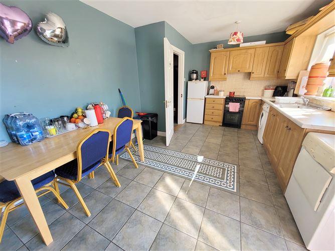 12 Rosemount View, Cahir, Tipperary Caplice Auctioneers 4699987