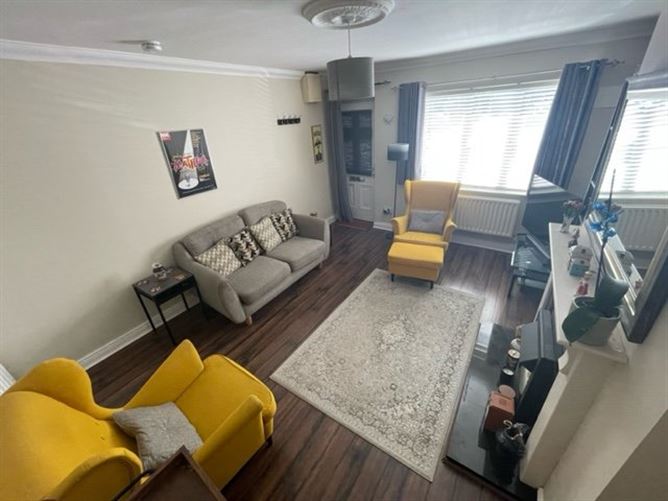 4 Mount Andrew Crescent, Lucan, Co. Dublin DNG Lucan 4709987