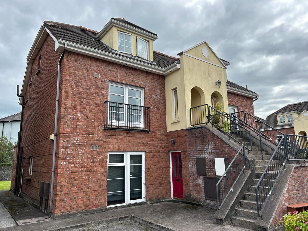 28 Summerville, Reeves Wood, Douglas, Cork Barry Auctioneers