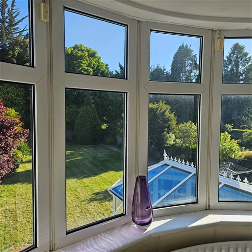 https://photos-a.propertyimages.ie/media/7/8/9/4929987/84bef086-b316-44e6-9dcd-55465c9dcb1e_l.jpg