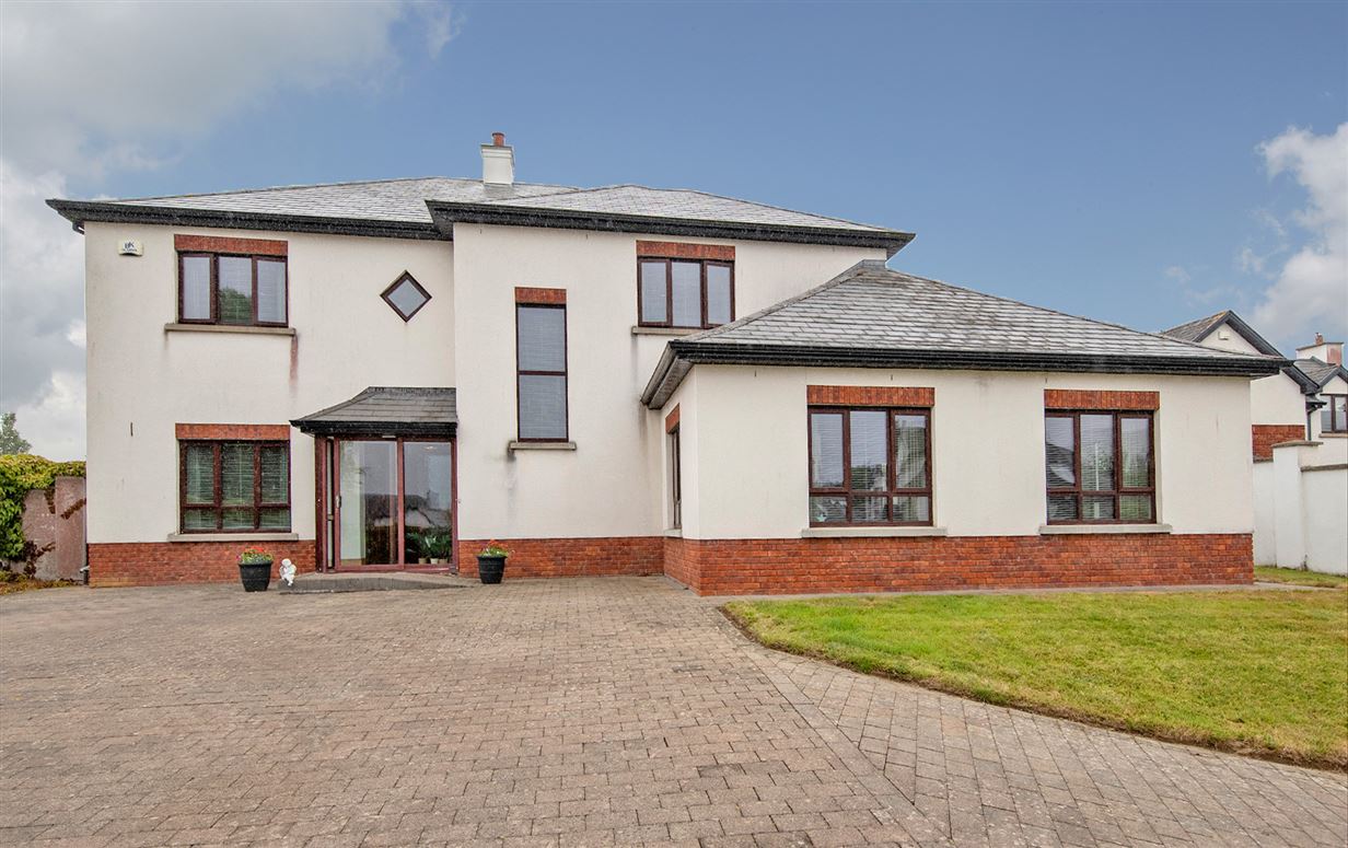 Maple Lodge, Powerstown , Clonmel, Tipperary