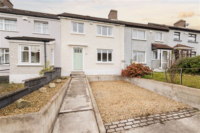 https://photos-a.propertyimages.ie/media/7/8/9/4958987/e8c9bbd2-9ce6-49f3-9400-73c159356964_l.jpg