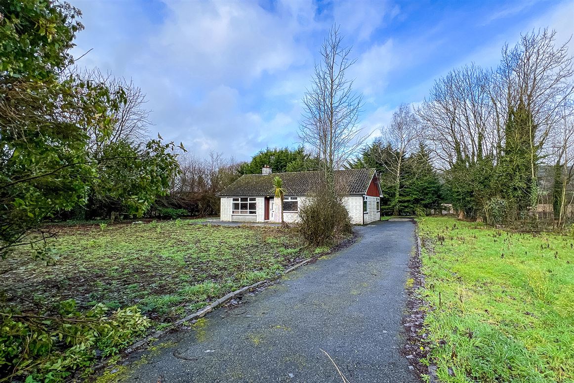 Woodsgift, Clomantagh, Barna, Thurles, Co. Kilkenny