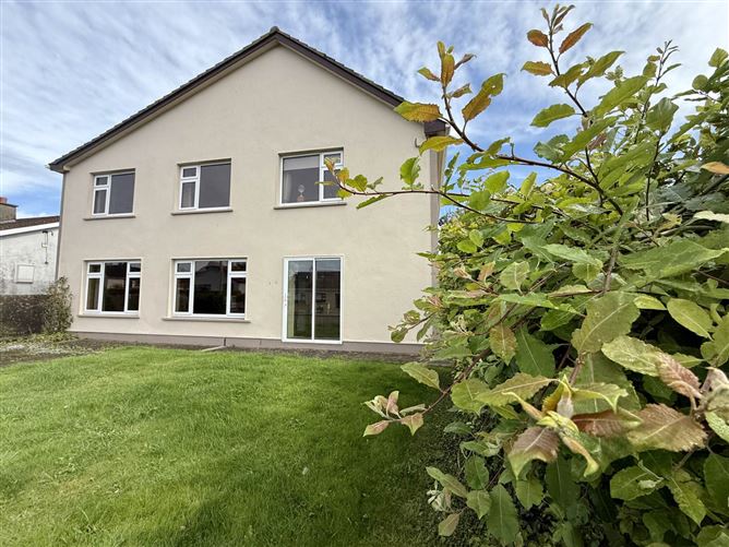 Photo 11 of 42 — 9b Knockroe, Castlerea, County Roscommon