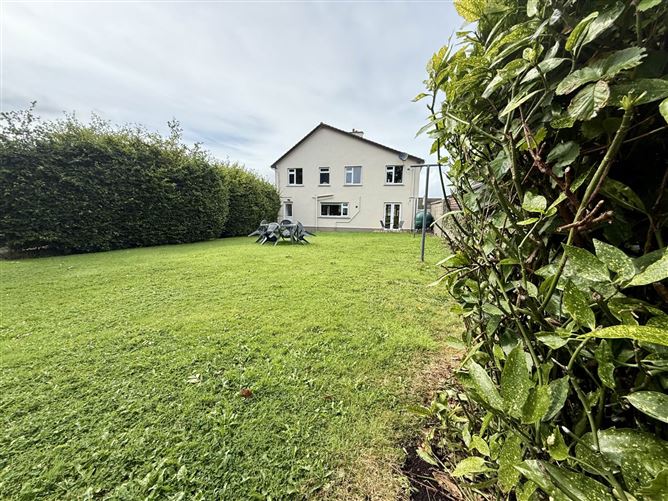 9b Knockroe, Castlerea, County Roscommon