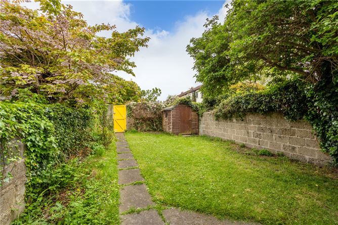 33 Beach Road, Sandymount, Dublin 4