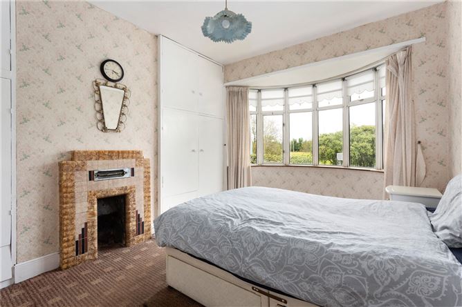 33 Beach Road, Sandymount, Dublin 4