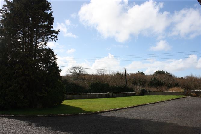 Stradbally North, Clarinbridge, Galway