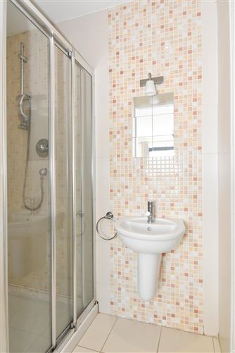 95 Cuirt Seoige, Bohermore, Galway
