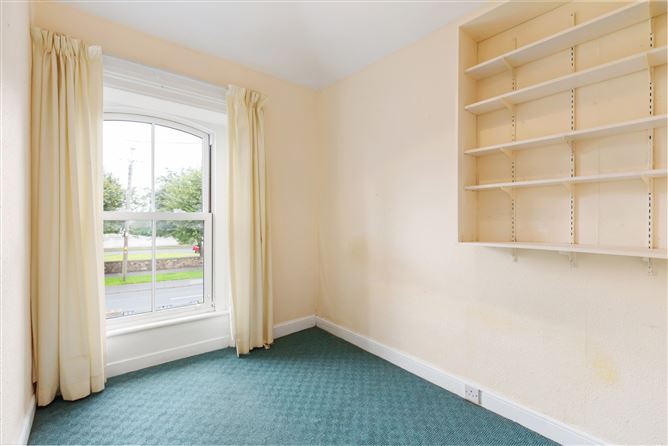 Lynford, 2 Oldcourt Terrace, Vevay Road, Bray