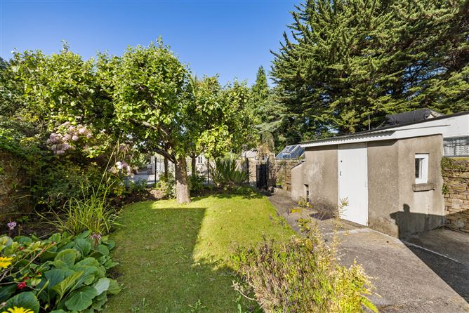 Lynford, 2 Oldcourt Terrace, Vevay Road, Bray
