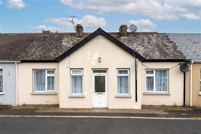 2 Railway View, Knocklong, Limerick