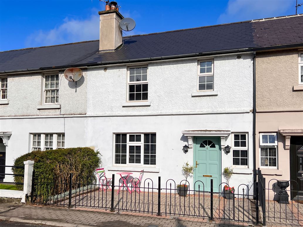 4 Castle Avenue, Thurles, Co. Tipperary
