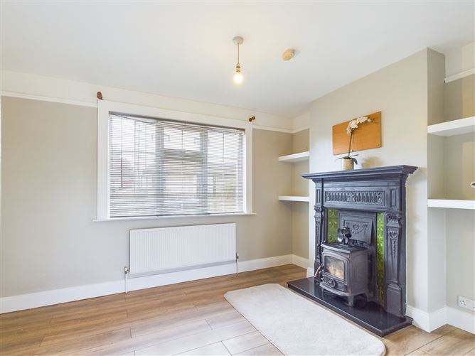 4 Castle Avenue, Thurles, Co. Tipperary
