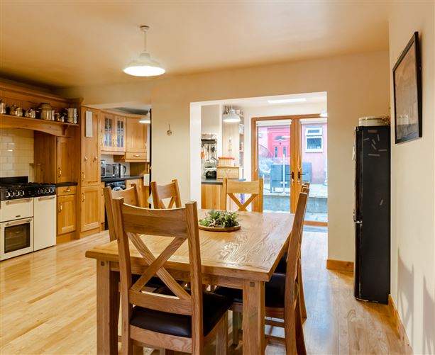6 Oakpark, Ballyhooley Road, Ballyvolane, Cork
