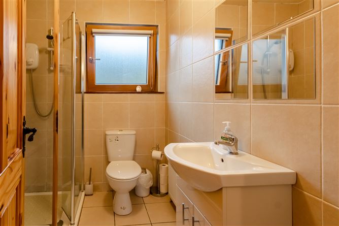 6 Oakpark, Ballyhooley Road, Ballyvolane, Cork