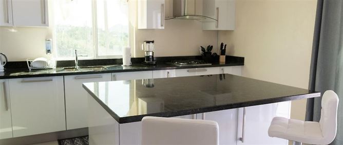 Private, Mount Royal Villas