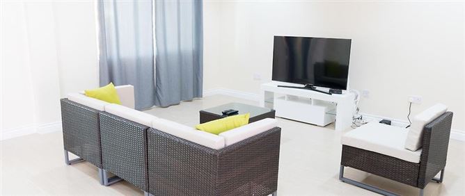 Private, Mount Royal Villas
