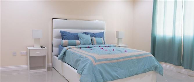 Private, Mount Royal Villas