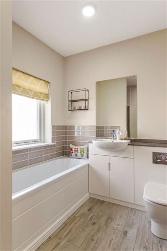 4 Larkfield Close, Leopardstown, Dublin 18