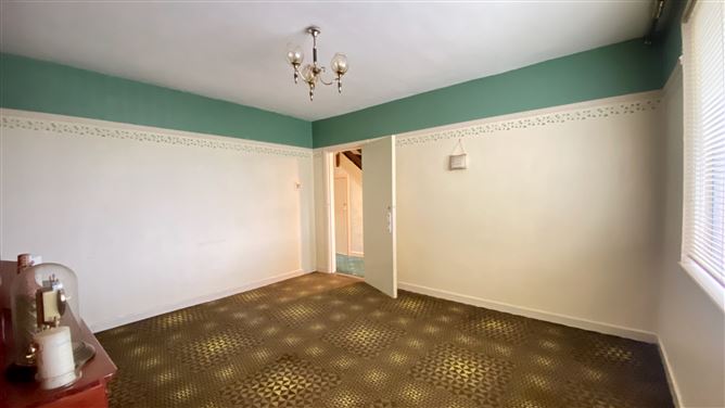 28 Somerville Avenue, Walkinstown,   Dublin 12