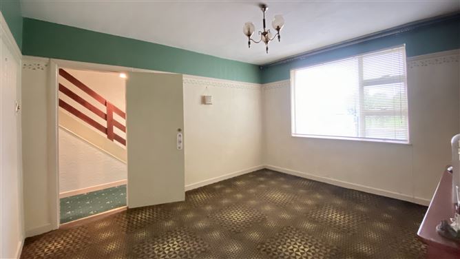 28 Somerville Avenue, Walkinstown,   Dublin 12