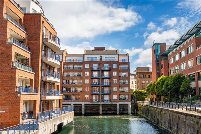208 Tuskar Rock, Custom House Harbour, IFSC, Dublin 1