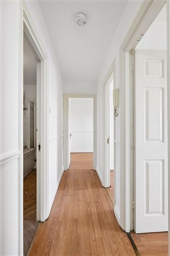 Photo 13 of 19 — Apartment 107, 35-38, Mountjoy Square, Dublin 1