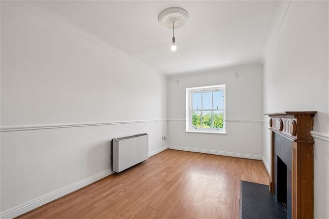 Photo 5 of 19 — Apartment 107, 35-38, Mountjoy Square, Dublin 1