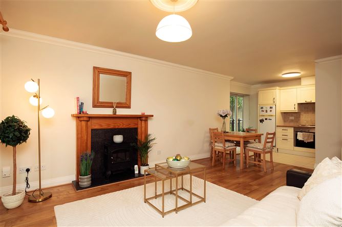 Apt 114 Hampton Square, Navan Road, Dublin 7