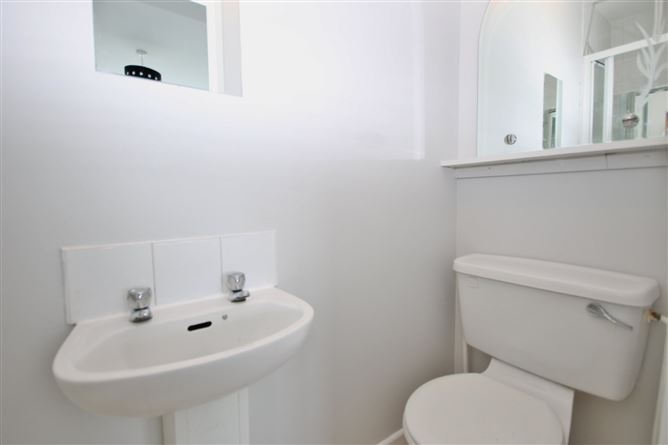 2 Sundale Green, Tallaght, Dublin 24