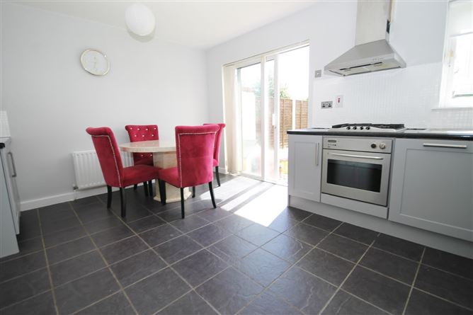 2 Sundale Green, Tallaght, Dublin 24
